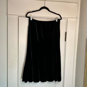 Vintage Y2K Onyx Nite Seamed Black Velvet Skirt